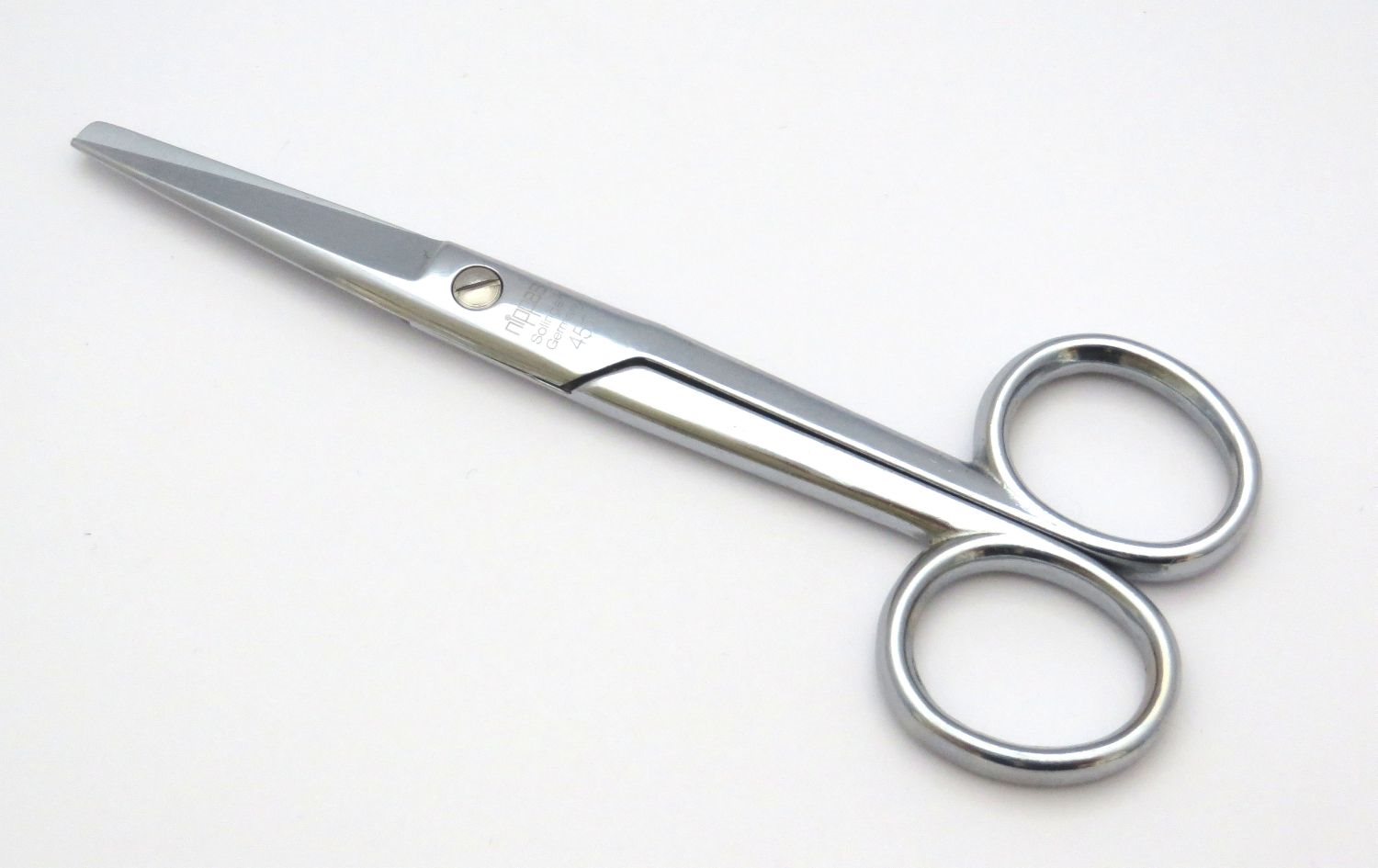 NIPPES Ciseaux pour pansements 13cm nickelés | Précision &amp; Hygiène