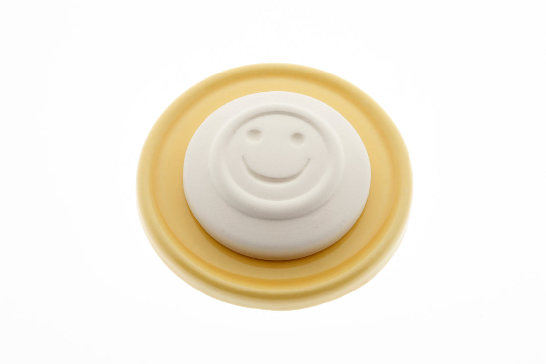 AROMALIFE Set Pierre Odorante Smile &amp; Soucoupe Jaune Diffuseur Huiles Essentielles | 1 Set